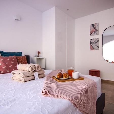 Phaedrus Living: Luxury Maisonette Lighthouse 60 Paphos Extérieur photo