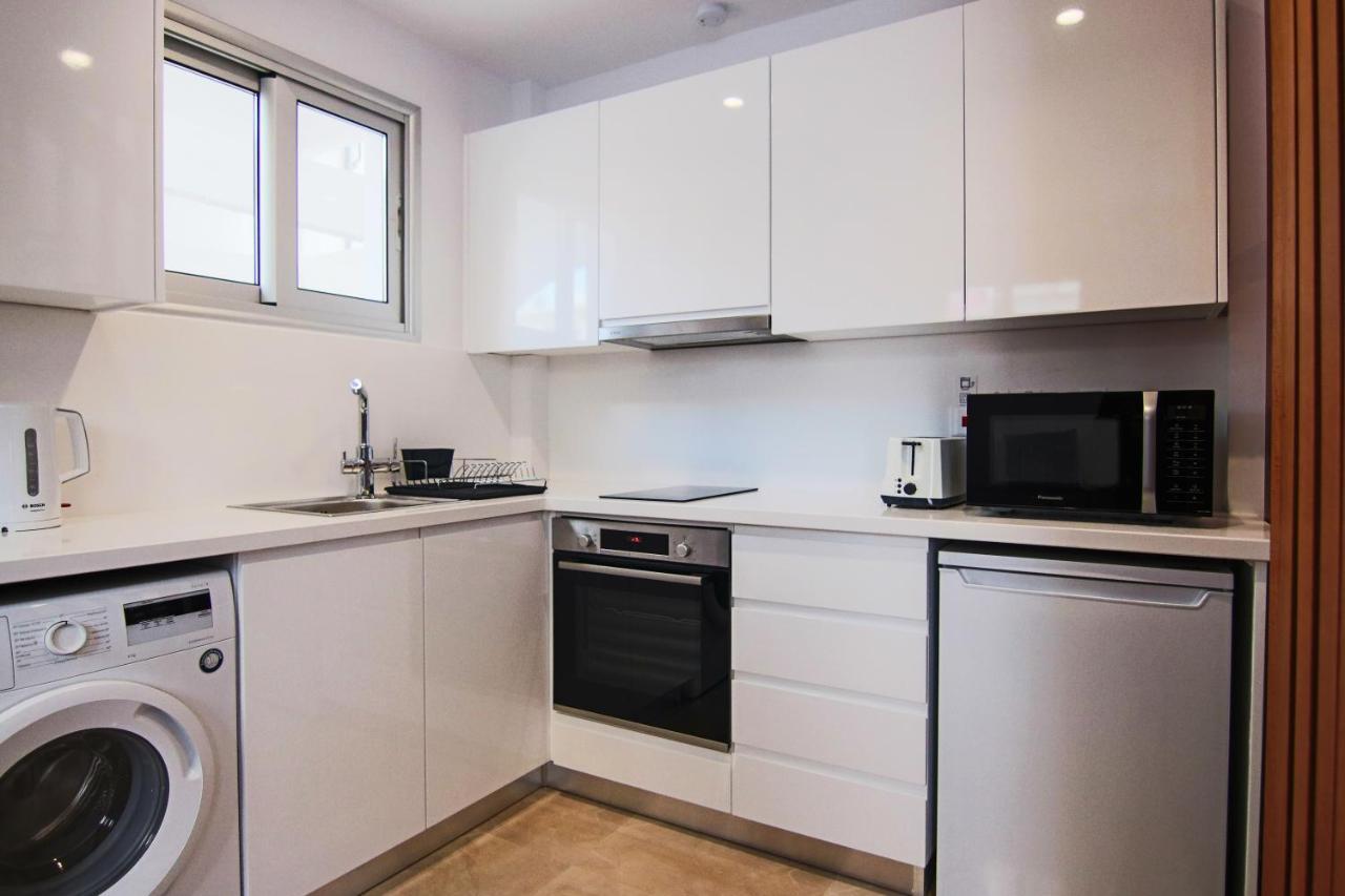 Phaedrus Living: Luxury Maisonette Lighthouse 60 Paphos Extérieur photo