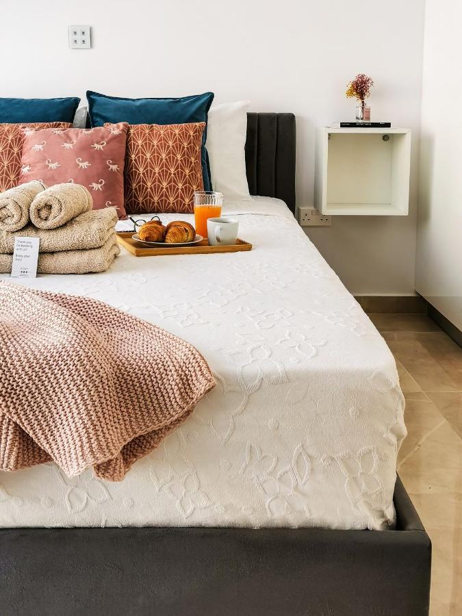 Phaedrus Living: Luxury Maisonette Lighthouse 60 Paphos Extérieur photo